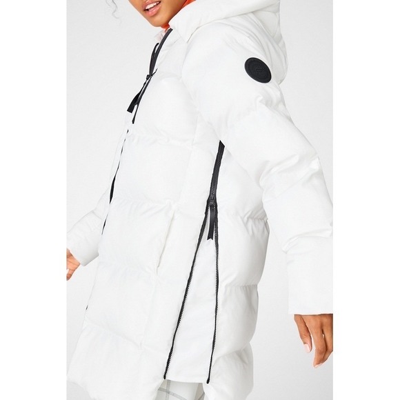Fabletics Jackets & Blazers - NWOT FABLETICS Adventure Puffer Coat, Porcelain/Black, Size XXS